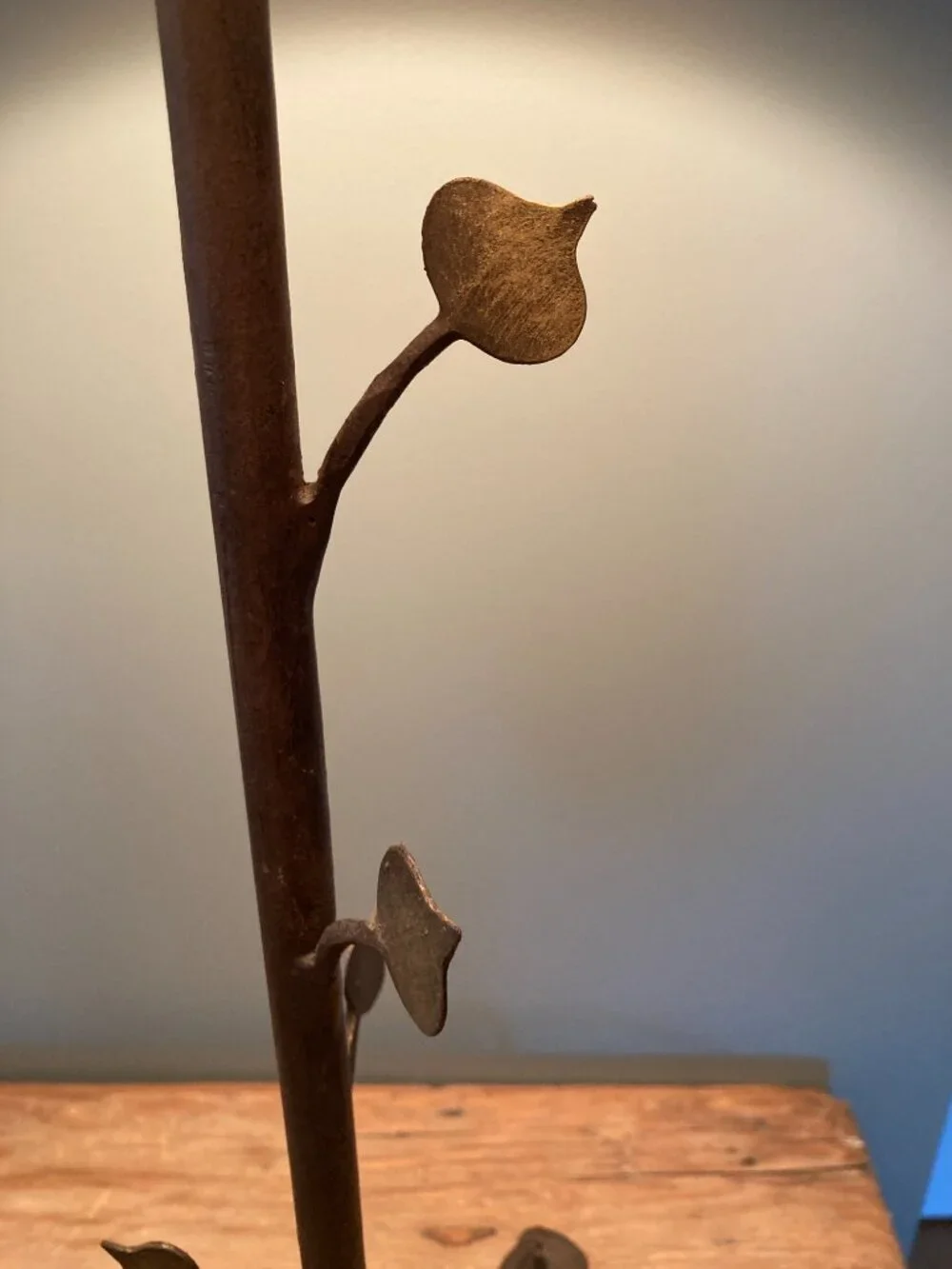 Table Lamp - Iron Leaf Motif - Made in France